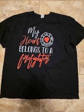My Heart Belongs to a Firefighter Womens T‑Shirt - Black/Red